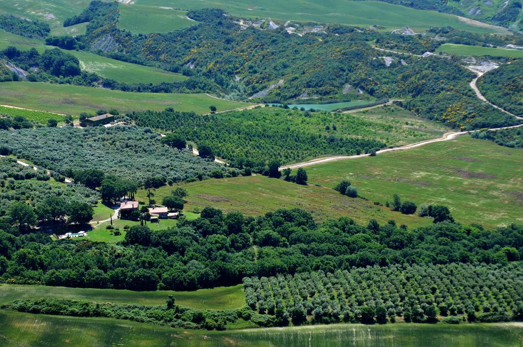 Вілла Agriturismo Le Macchie Монтіккєлльо Екстер'єр фото